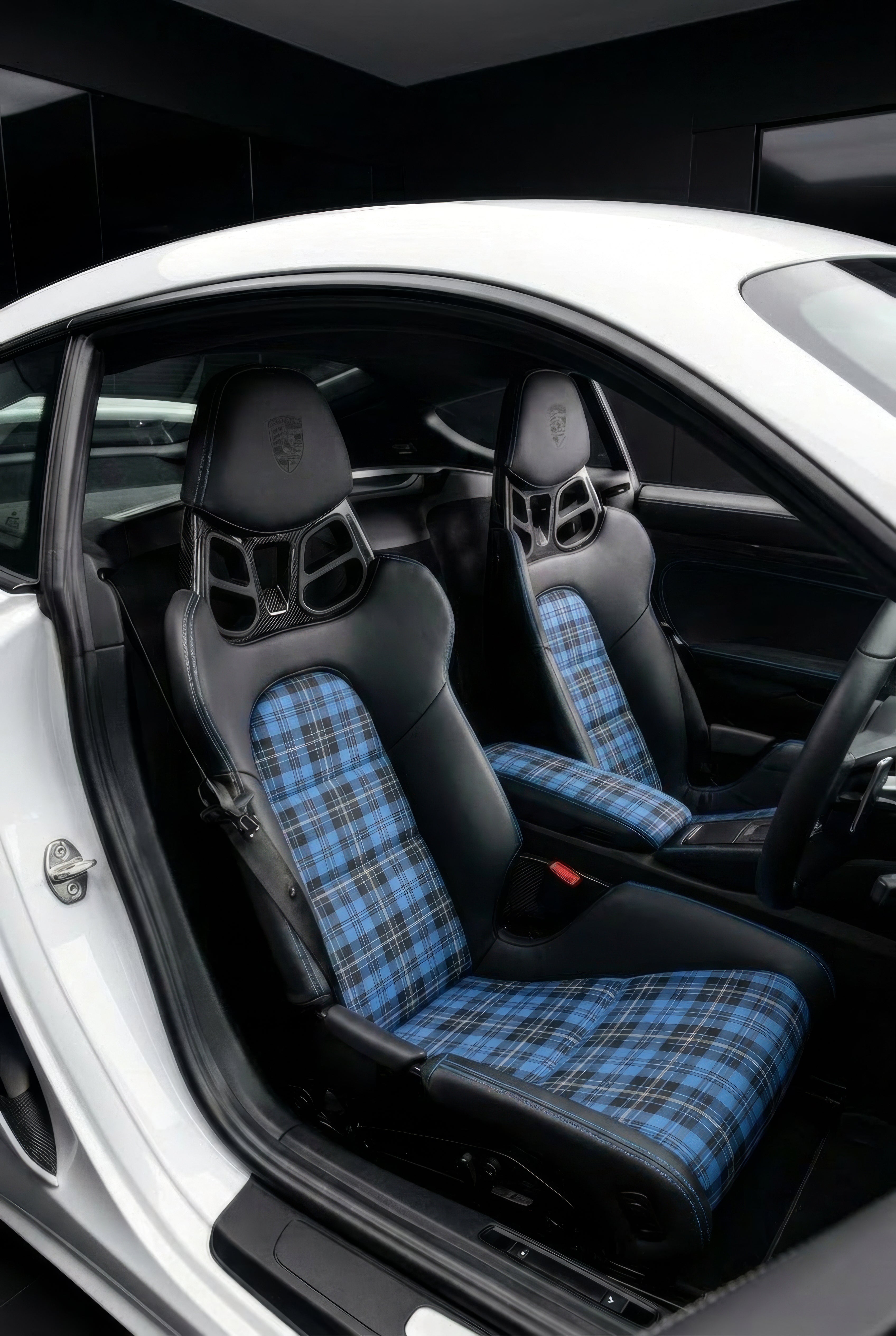 ALL POWER Porsche Carbon Bucket Seat