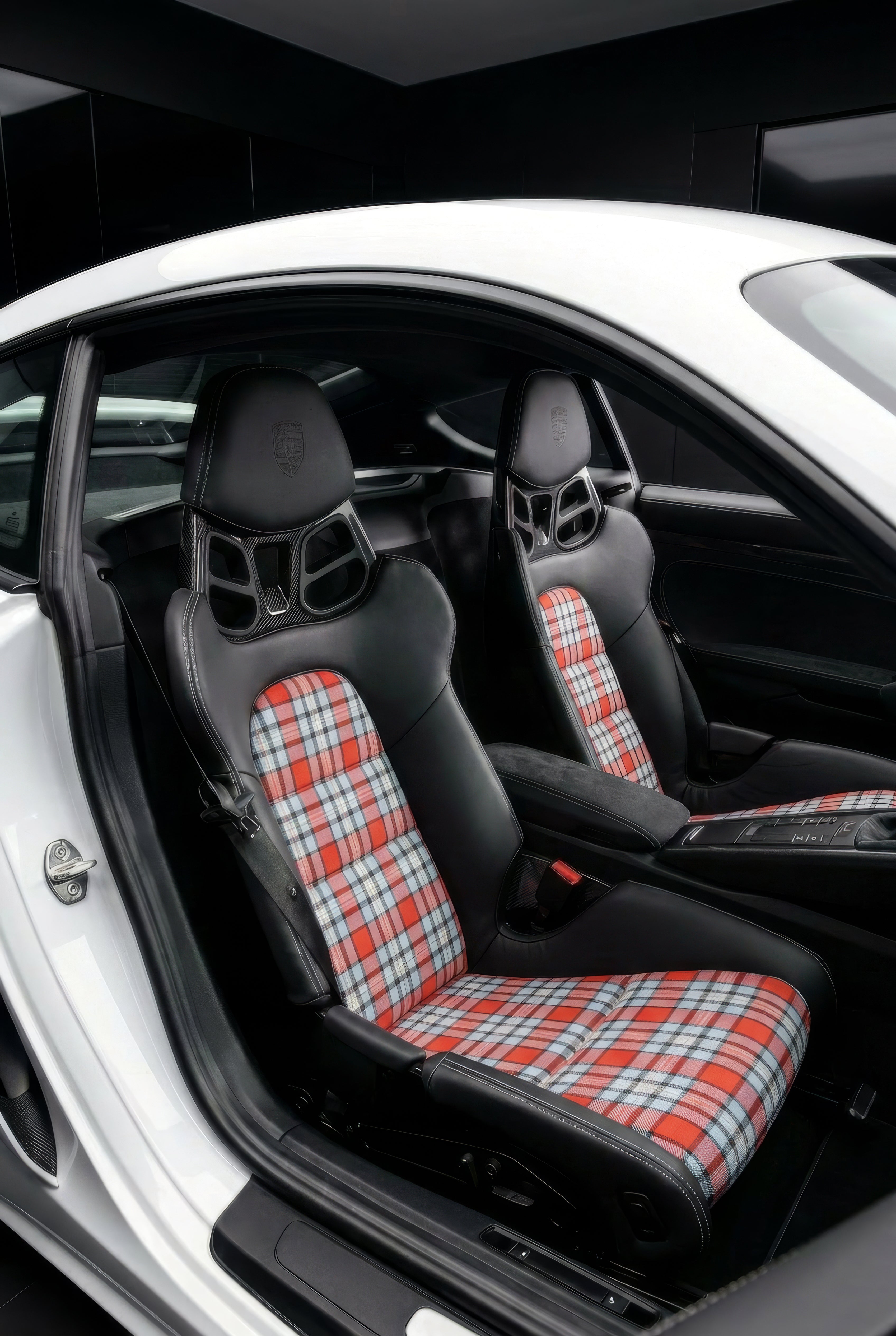 ALL POWER Porsche Carbon Bucket Seat